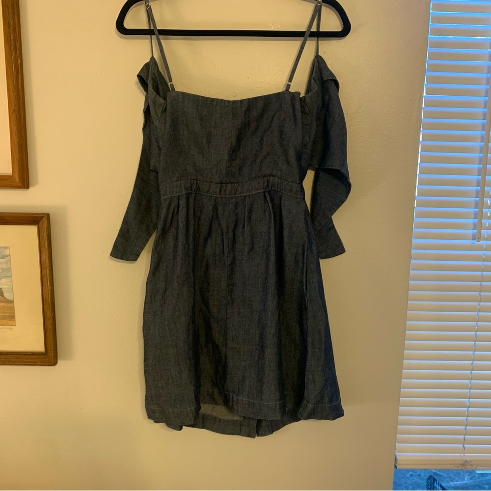 Tie-front mini dress - Picture 2 of 7